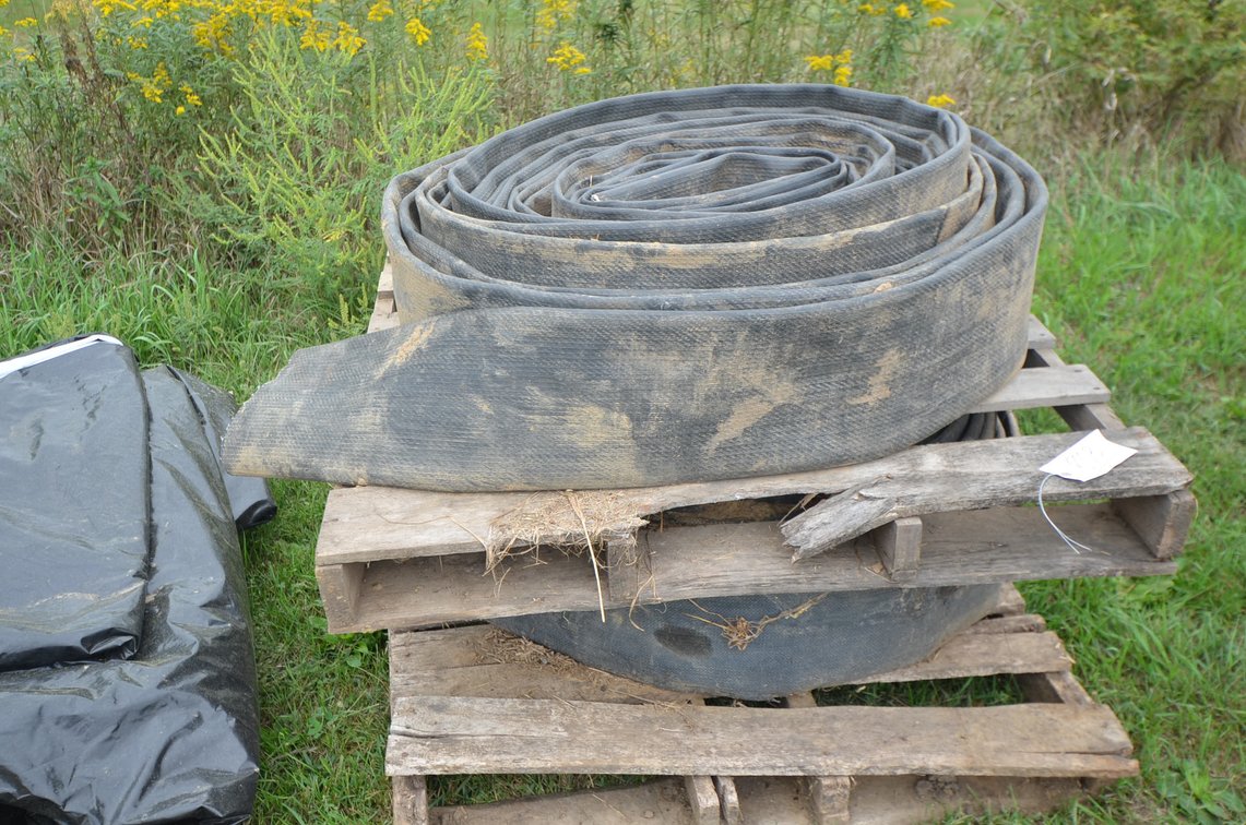 (2) Manure/Irrigation Hoses