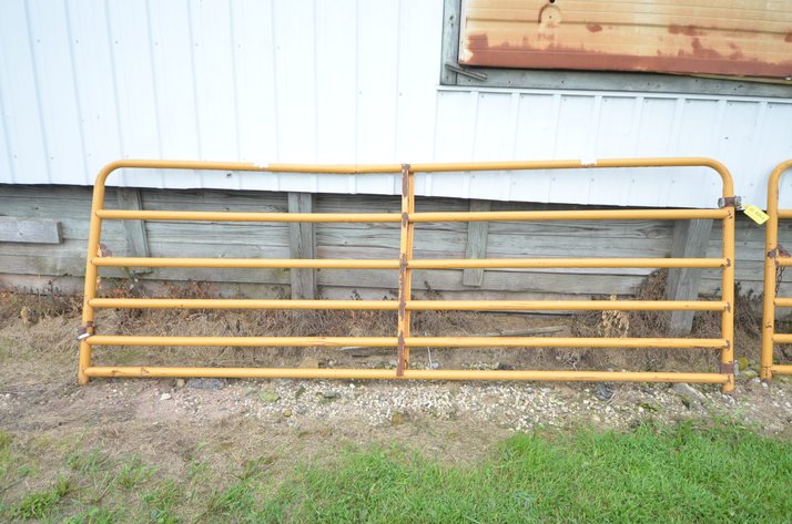 Image for Sioux 12 Ft Hanging Gate