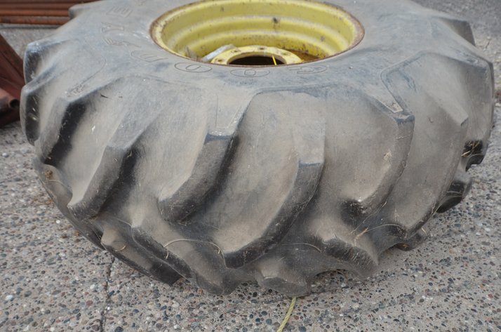 Image for John Deere Combine Tire On 8-Bolt Rim