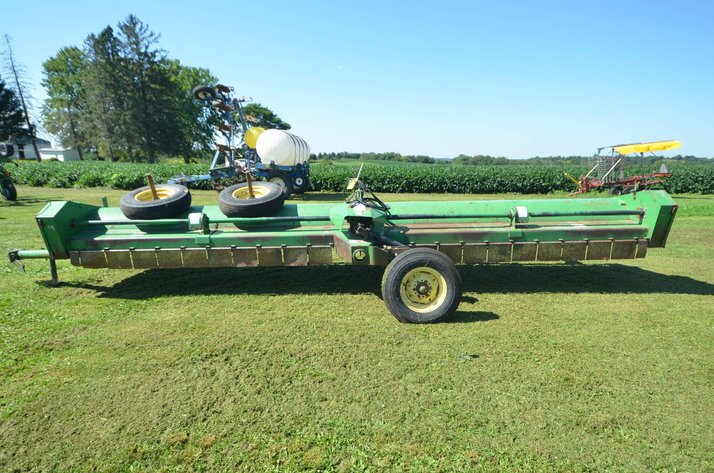 Image for John Deere 220 High Speed Stalk Chopper