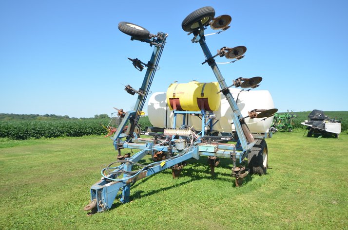 Image for Ag Systems Model 6200 Liquid Fertilizer Applicator