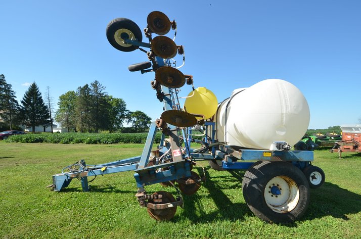 Image for Ag Systems Model 6200 Liquid Fertilizer Applicator