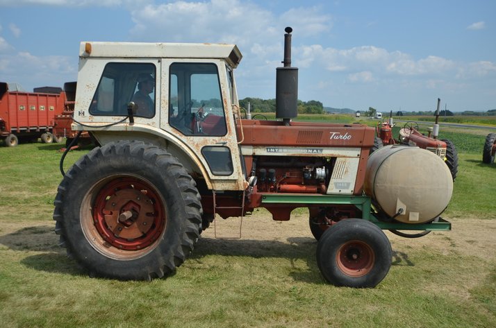 Image for 1971 International 1466 Turbo Diesel Tractor