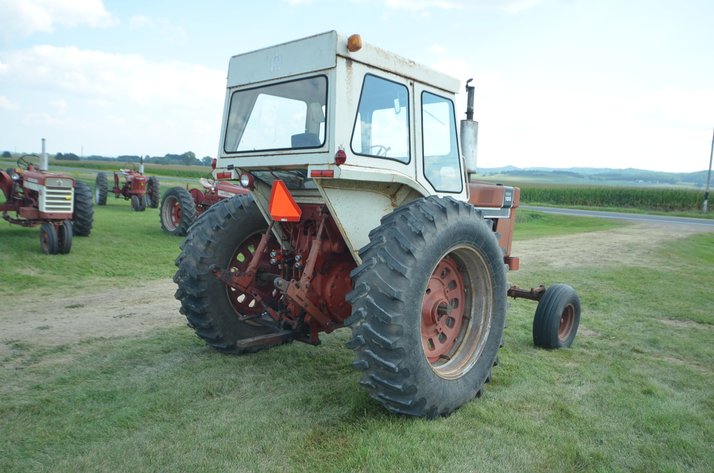 Image for 1976 International 100 Hydro Diesel Tractor