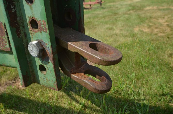 Image for John Deere 960 Field Cultivator With Harrow
