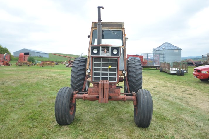 Image for 1973 International 1066 Hydro Turbo Diesel Tractor