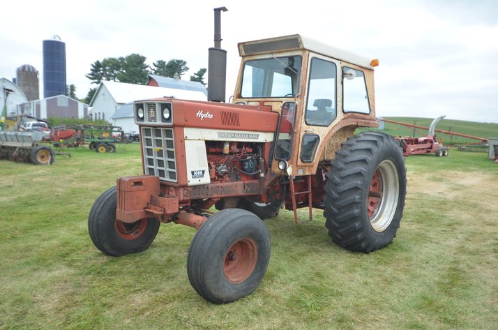 Image for 1973 International 1066 Hydro Turbo Diesel Tractor