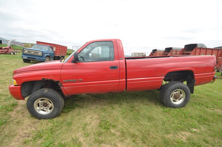 Image for 2002 Dodge 2500 4x4 Truck