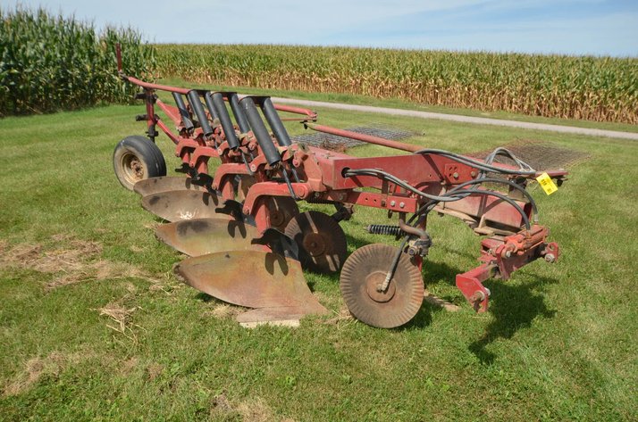 Image for Case IH 720 4-Bottom Plow - Alma, WI