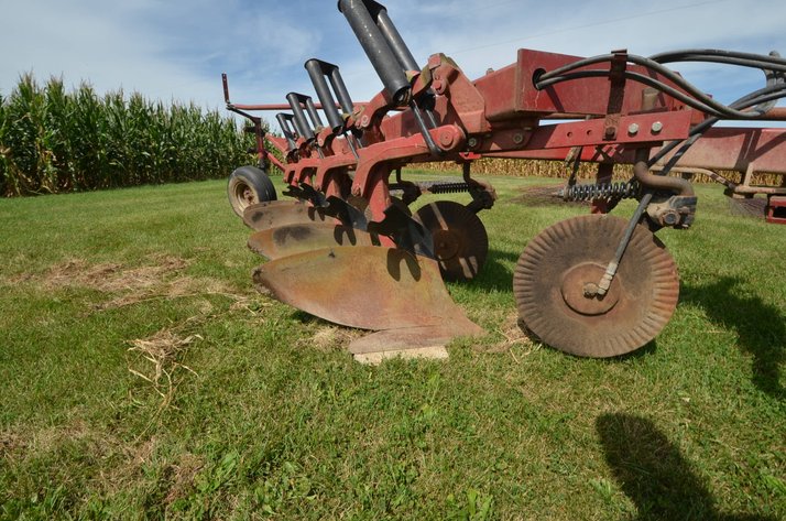 Image for Case IH 720 4-Bottom Plow - Alma, WI