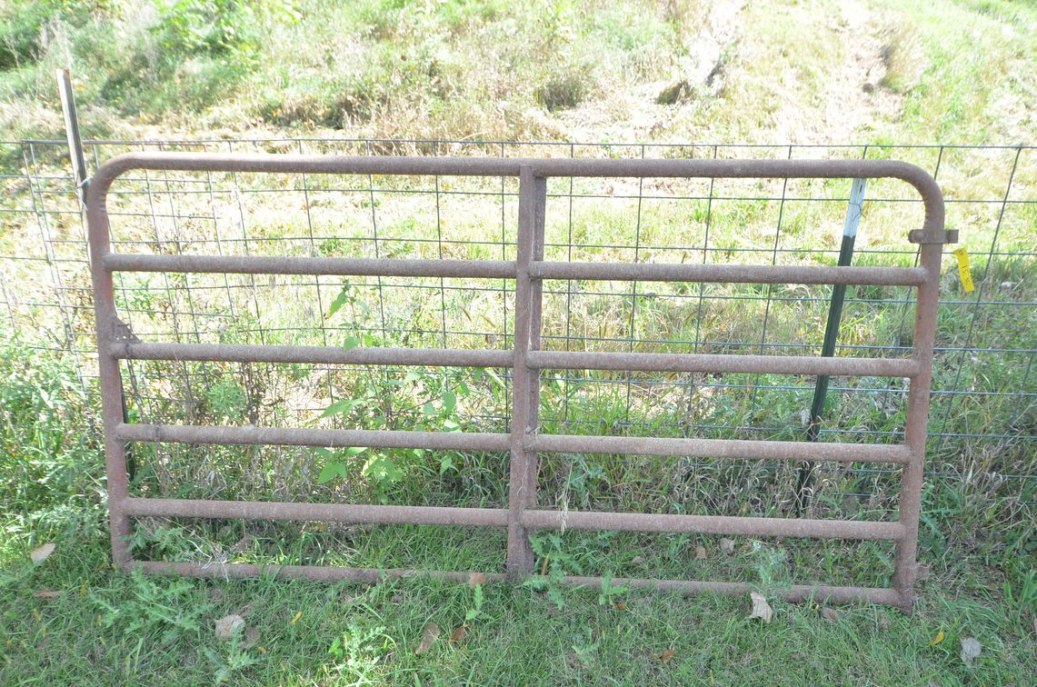 8' Hanging Gate - Alma, WI