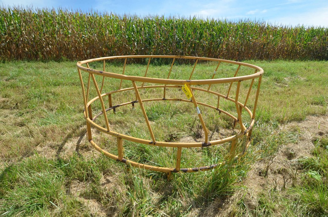 Sioux Hay Ring  - Alma, WI