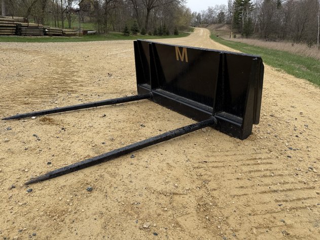 Image for Two Tine Bale Spear