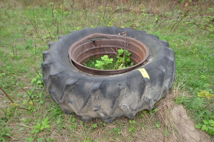 Image for 18.4-34 Tractor Tire on Bad Rim