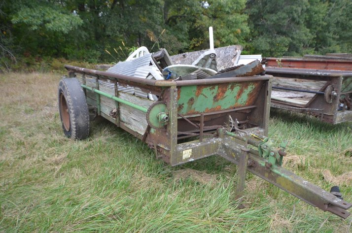 Image for John Deere Manure Spreader