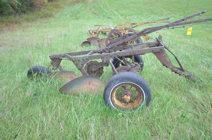 Image for John Deere 2-Bottom Plow