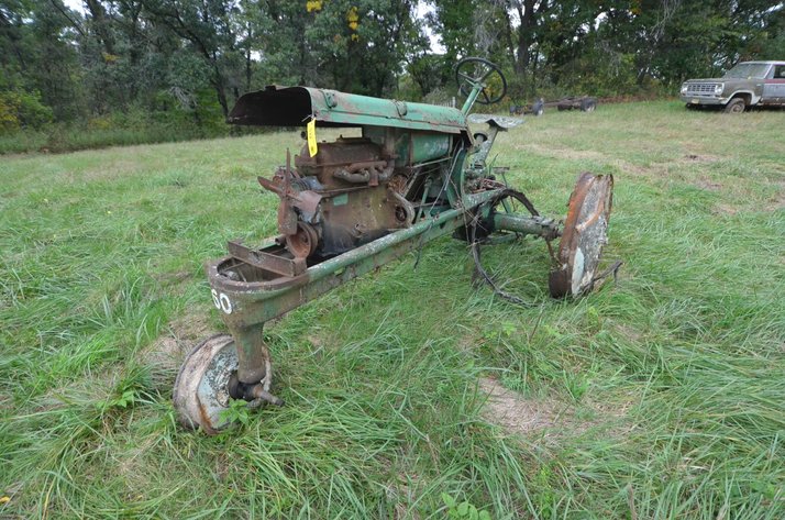 Image for Oliver 60 Row Crop Frame and Engine Block