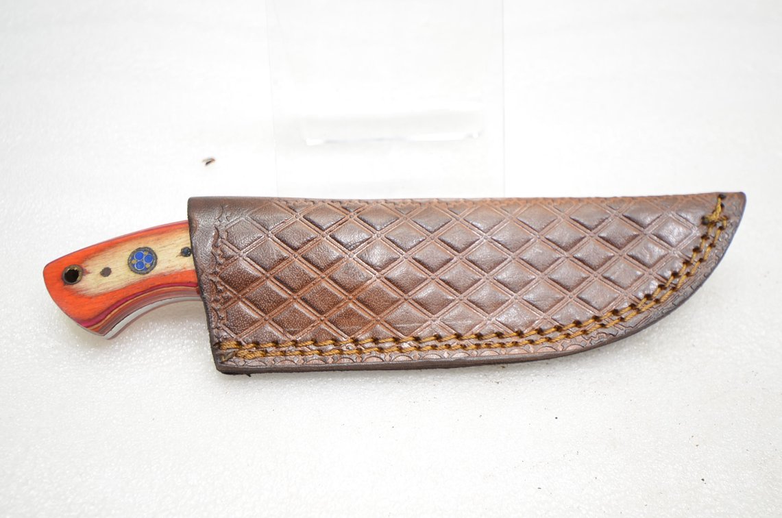 Damascus Steel Gut Hook Hunting Knife