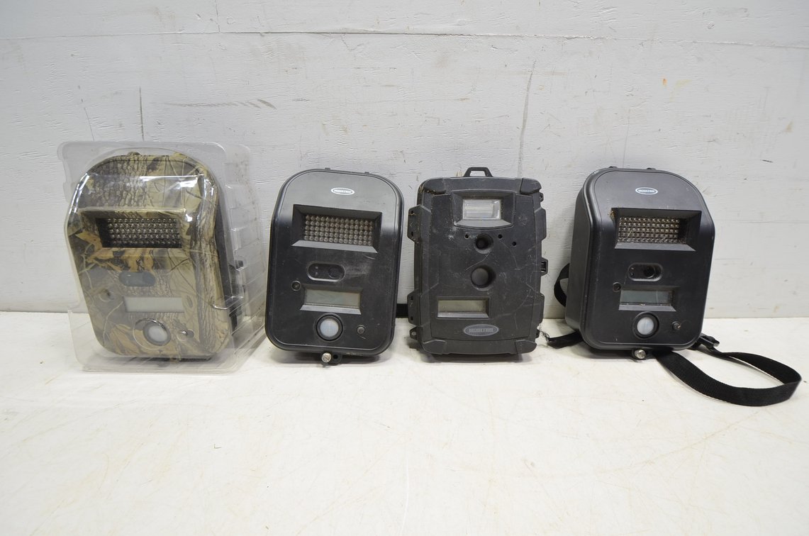(4) Trail Cams