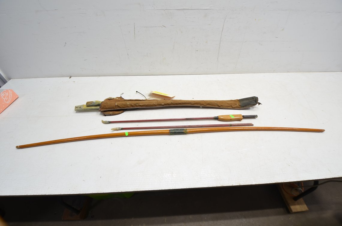 (3) Archery Bows