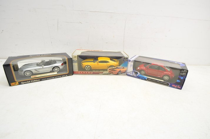 Image for (3) Die-Cast Collectible Cars