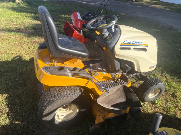 Image for Cub Cadet LT 1046 Hydro Riding Lawn Mower