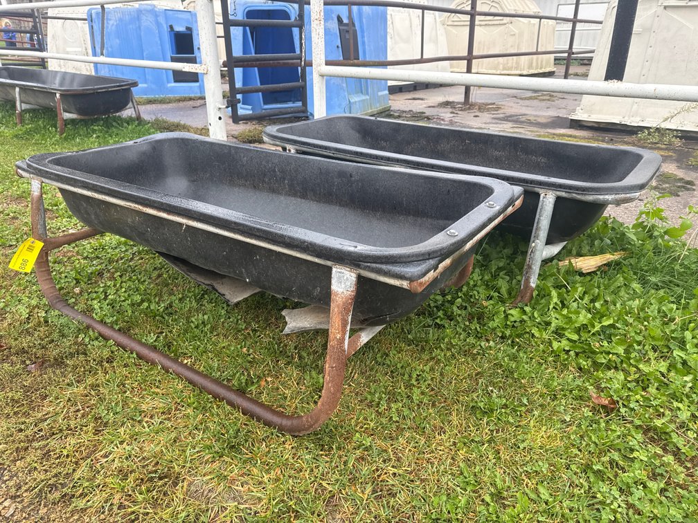 (2) Feed Trough, 5 Ft