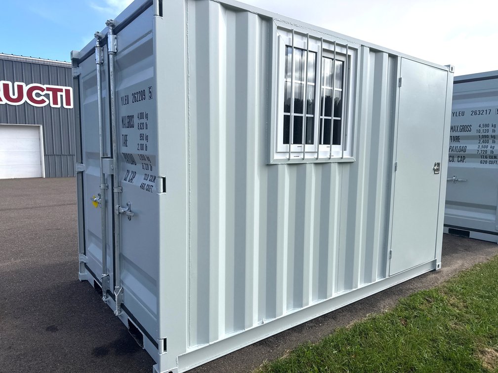 11' Container Cabin