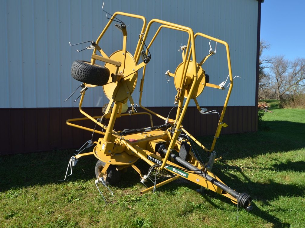 Vermeer TE1710 Hay Tedder