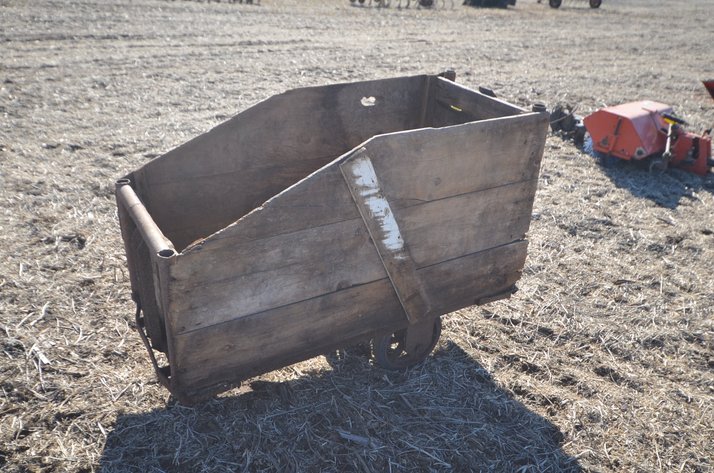 Image for Wood Feed Cart