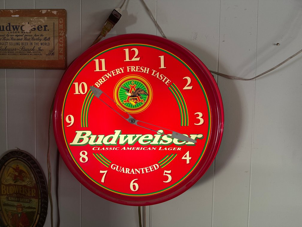 Image for STARGAZERS INVENTORY REDUCTION: VINTAGE FURNITURE & TOYS, CROCKS, COLLECTIBLES, and MORE! - Durand, WI