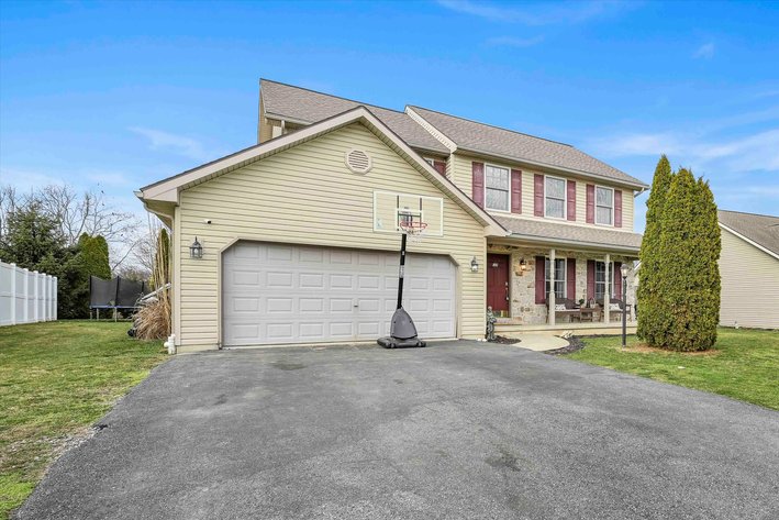 37 Creek Drive - Fredericksburg, PA