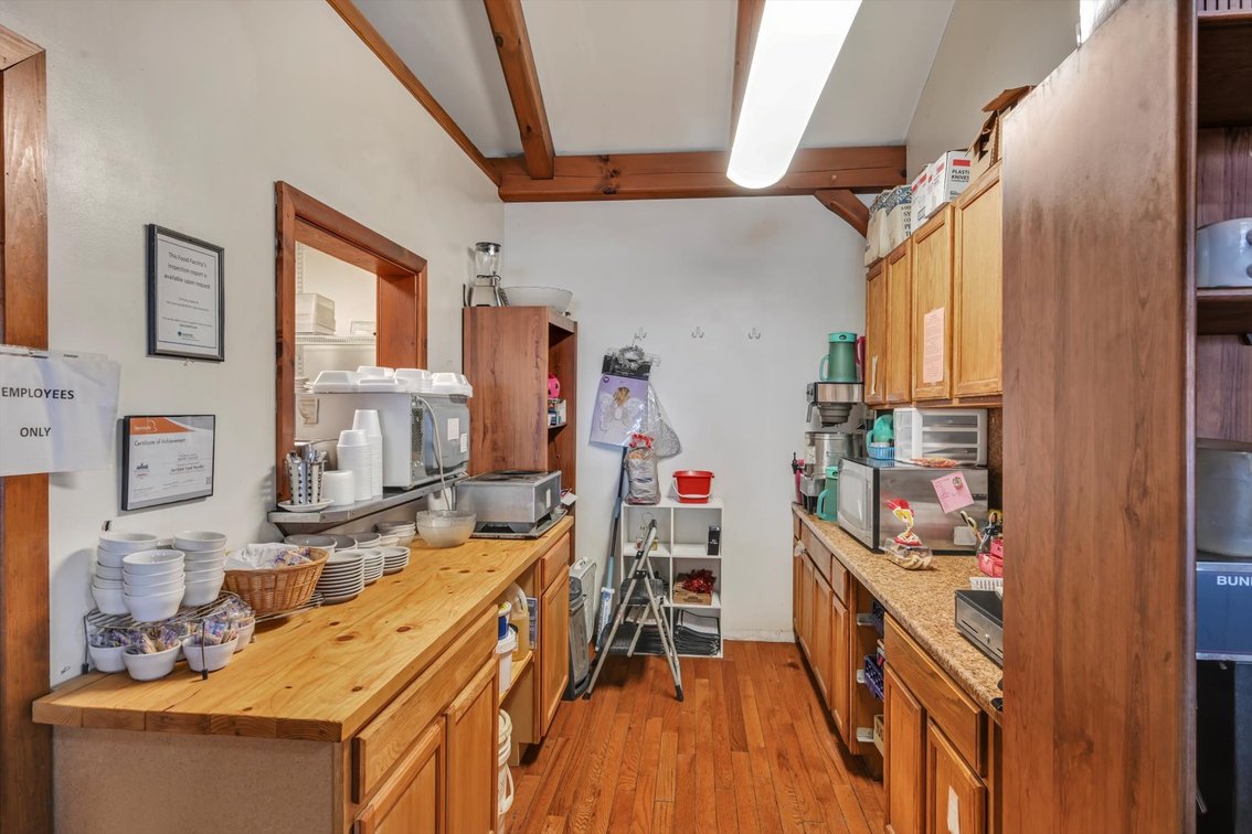 Image for ABSOLUTE Commercial Real Estate Auction - Online Only