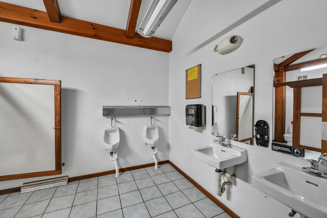Image for ABSOLUTE Commercial Real Estate Auction - Online Only