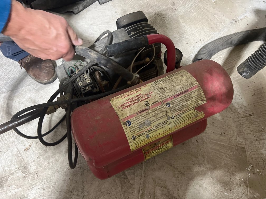 5 Gallon Air Compressor