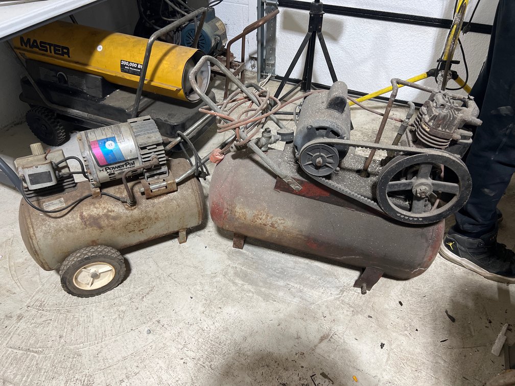2 Portable Electric Compressors