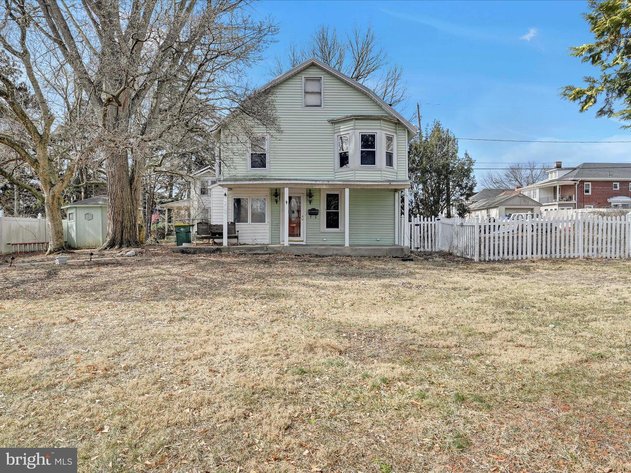 208 Perkasie Avenue - West Lawn, PA
