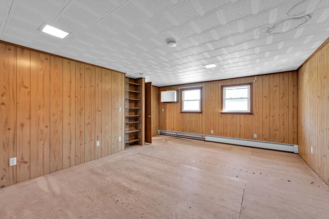 Image for Real Estate Auction - Detached Home on 1+ Acre