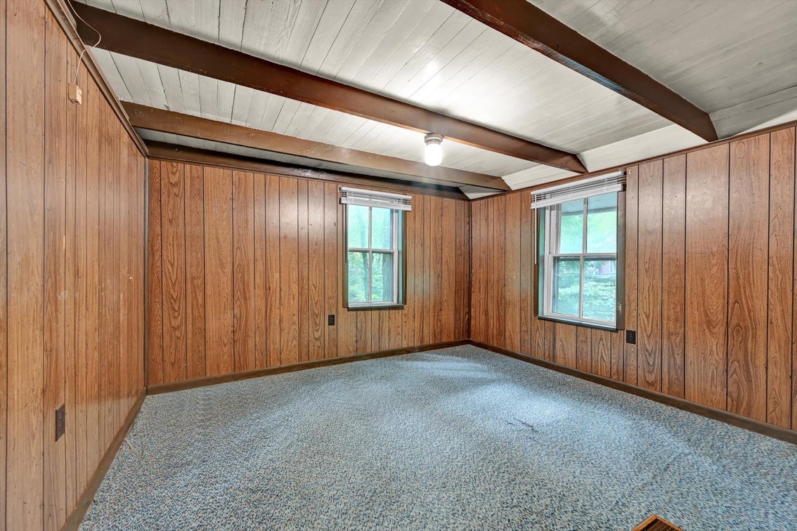 Image for Online Real Estate Auction - FIXER UPPER Cottage in Mount Gretna
