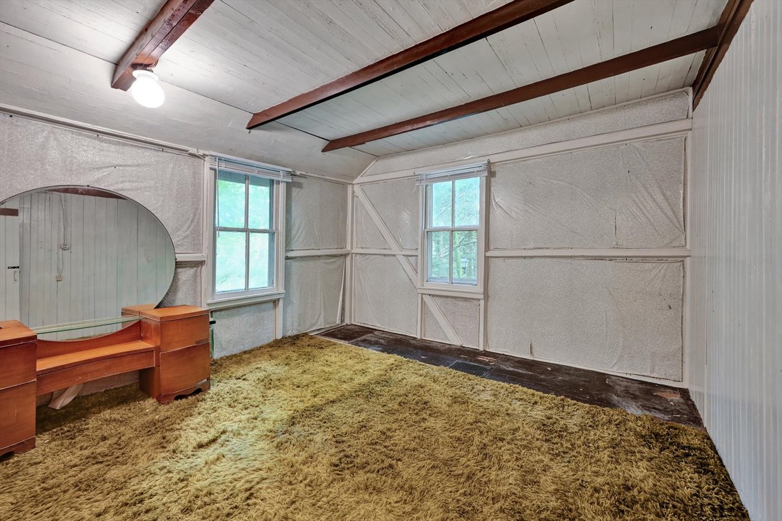 Image for Online Real Estate Auction - FIXER UPPER Cottage in Mount Gretna