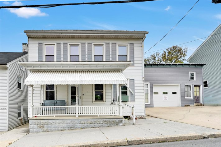 Real Estate Auction - Detached Home in Jonestown
