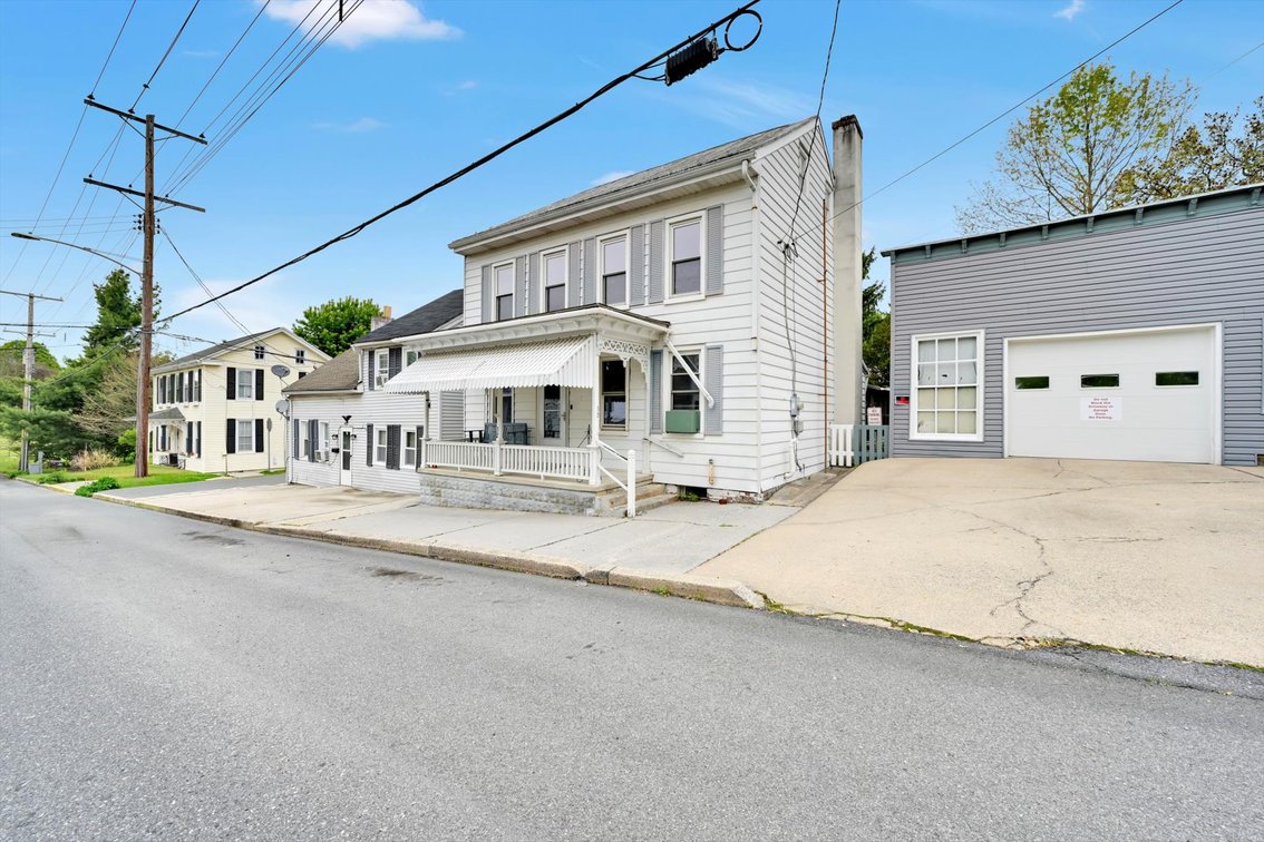 Image for Real Estate Auction - Detached Home in Jonestown