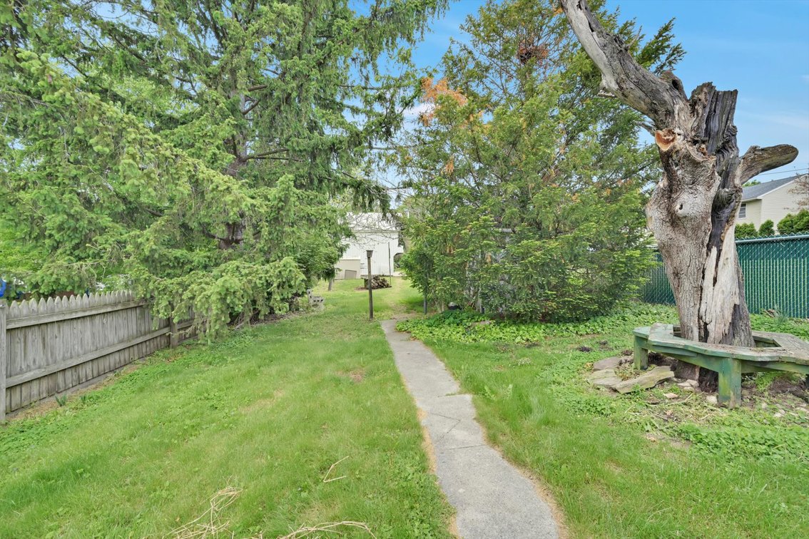 Image for Real Estate Auction - Detached Home in Jonestown