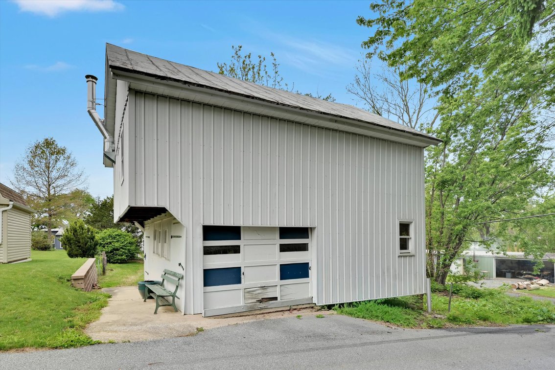 Image for Real Estate Auction - Detached Home in Jonestown