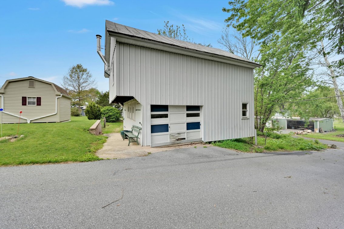 Image for Real Estate Auction - Detached Home in Jonestown