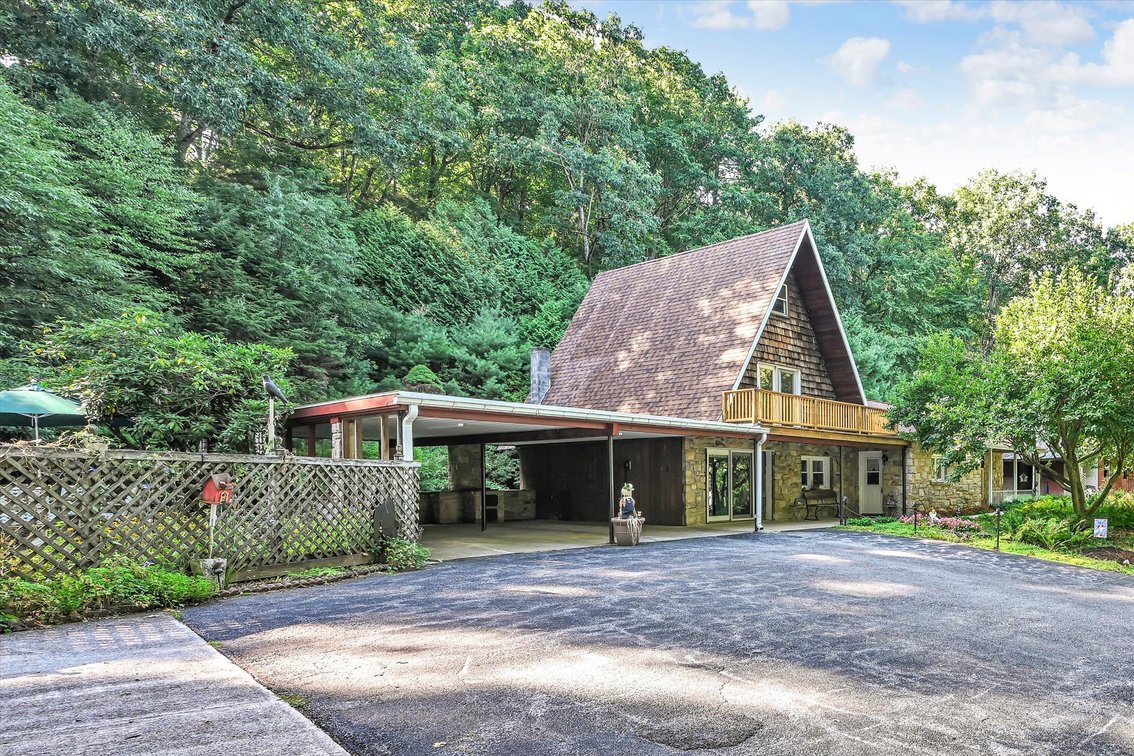 Image for Real Estate Auction - Pennsylvania Country Estate