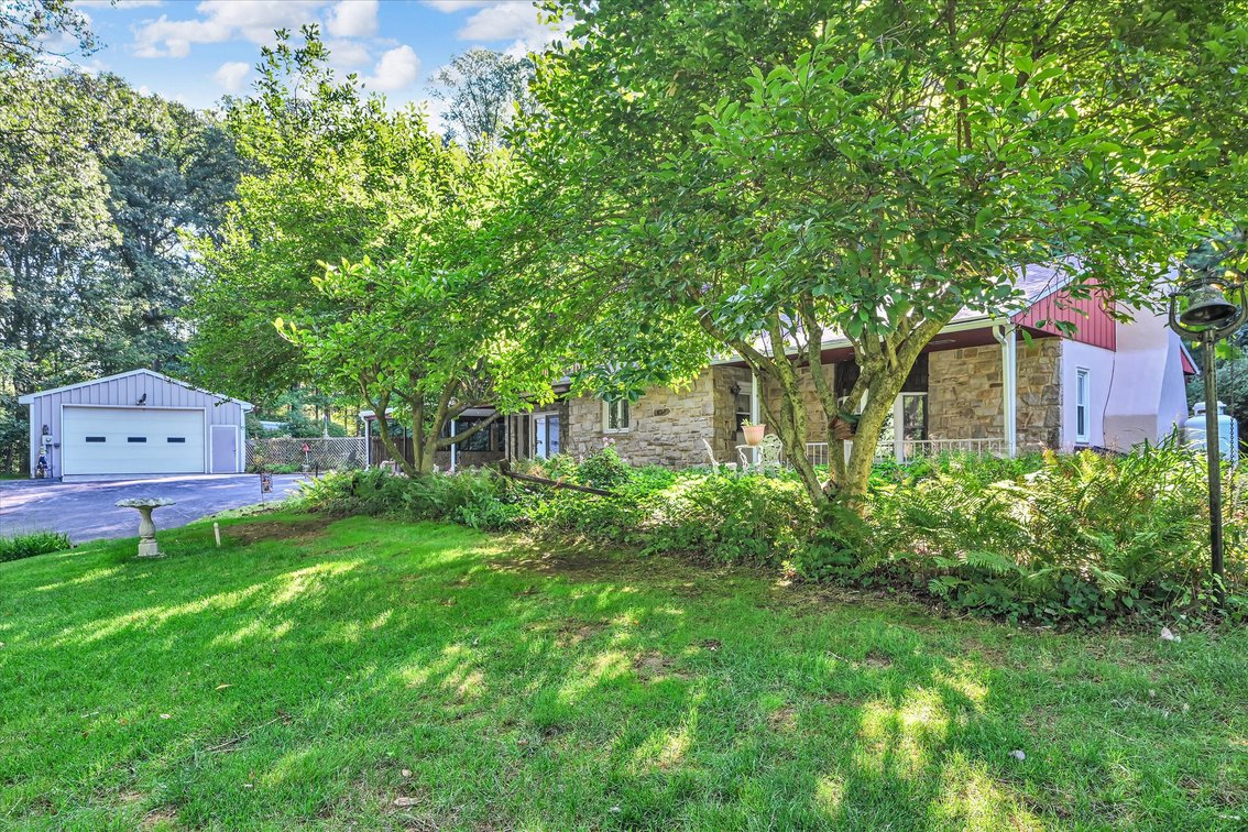 Image for Real Estate Auction - Pennsylvania Country Estate