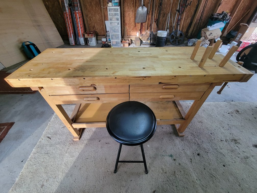 Wooden Work Bench