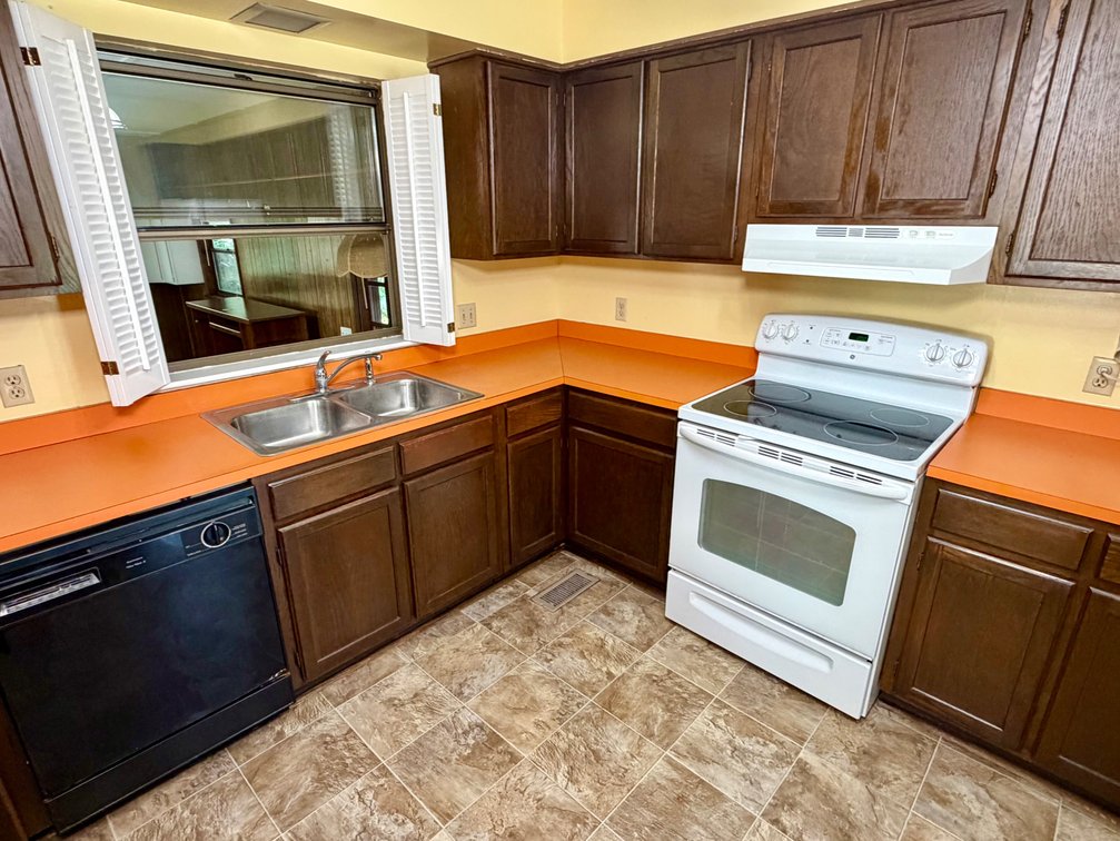 Image for 1004 Charles Street, South HIll Virginia