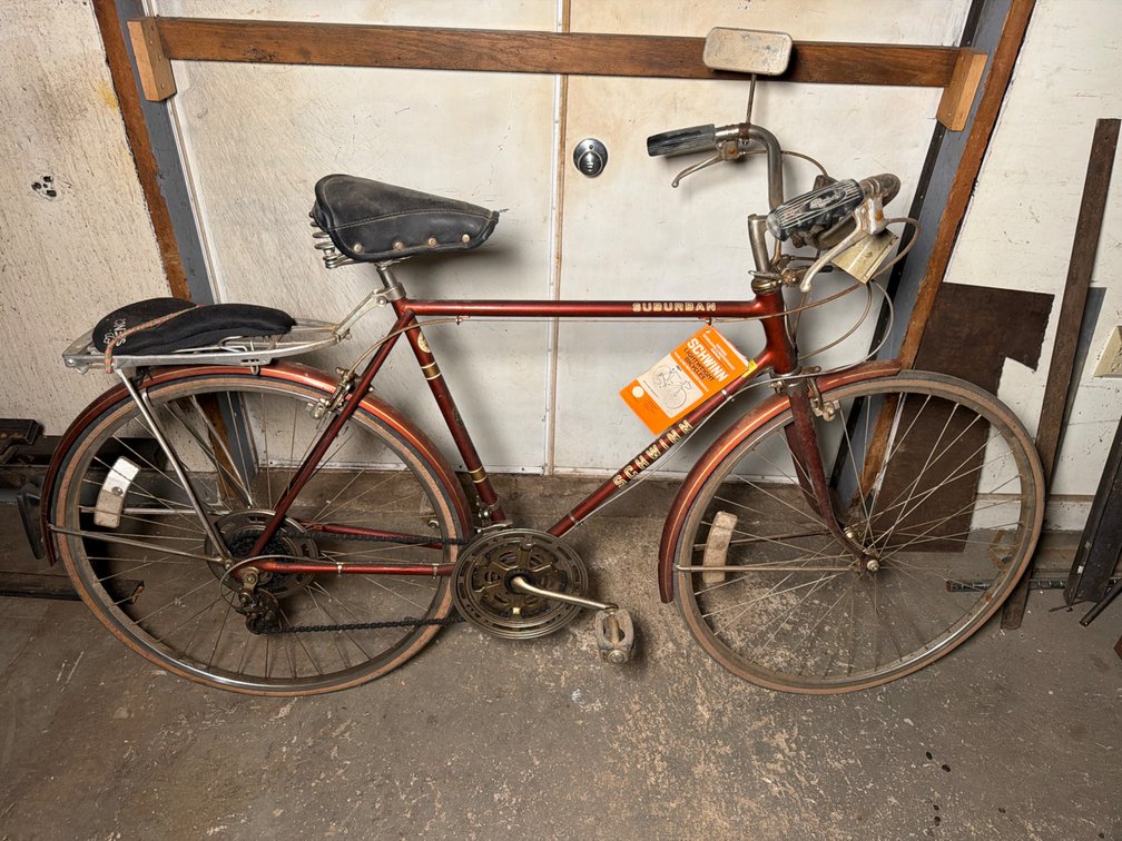 Vintage Schwinn suburban bike